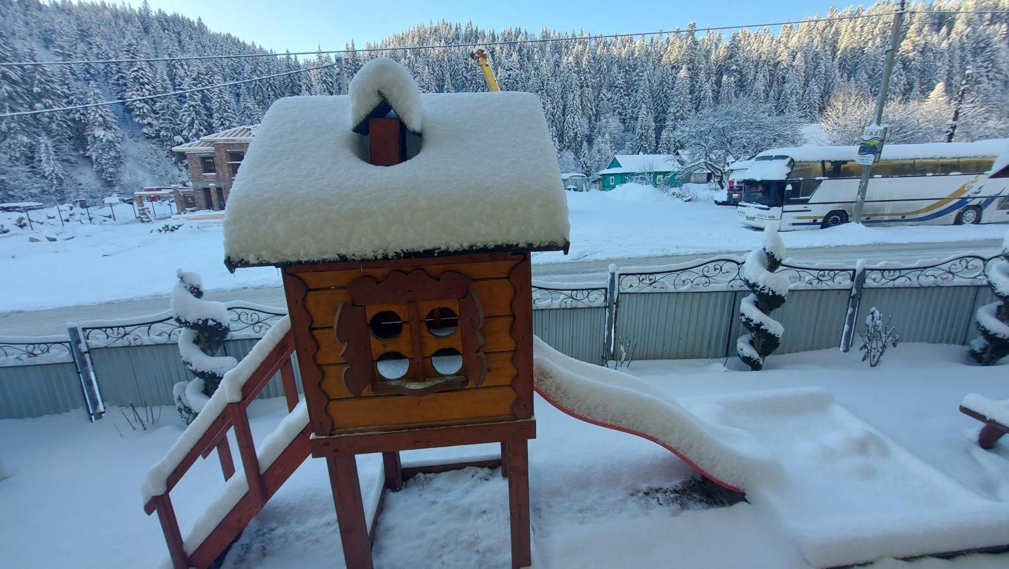 "Як Вдома" Буковель Hotel Bagian luar foto