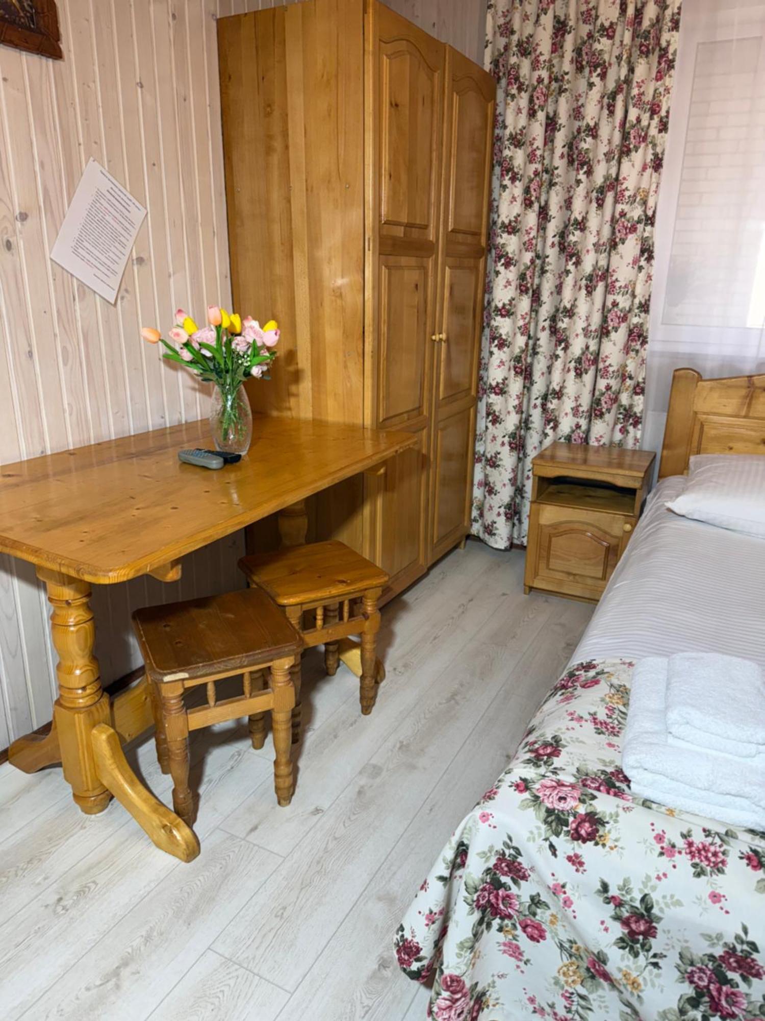 "Як Вдома" Буковель Hotel Bagian luar foto