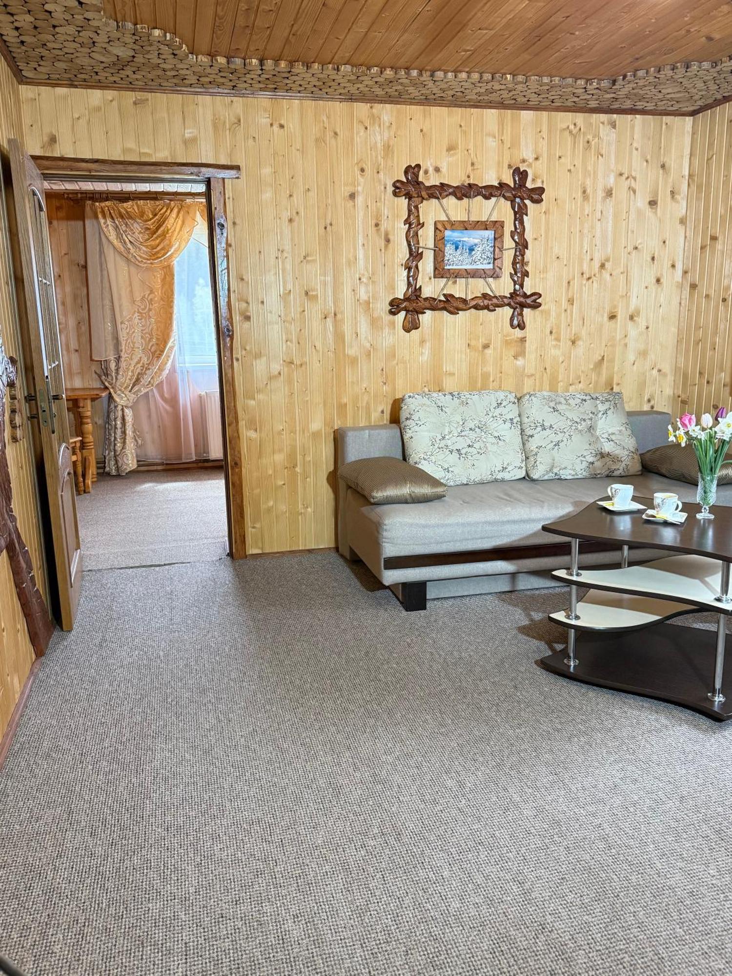 "Як Вдома" Буковель Hotel Bagian luar foto